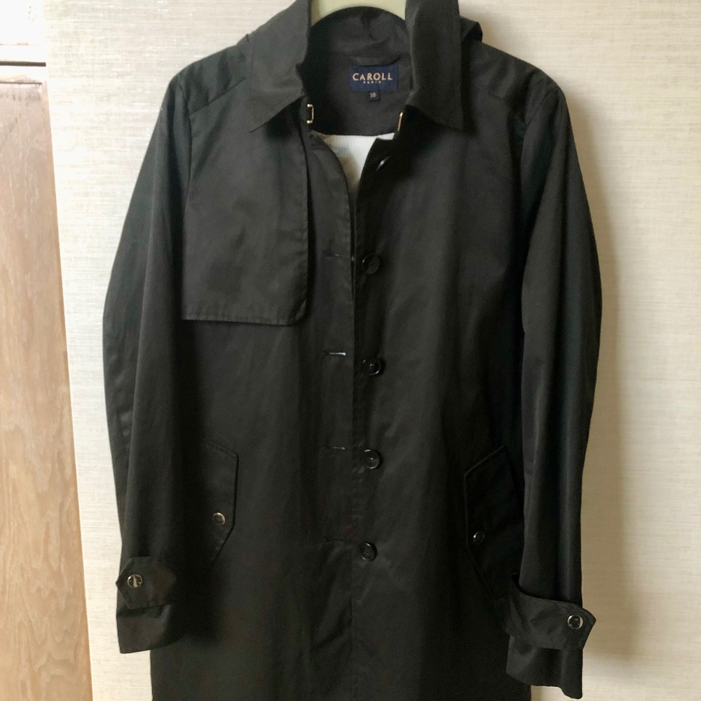 Black Trench Raincoat from Paris